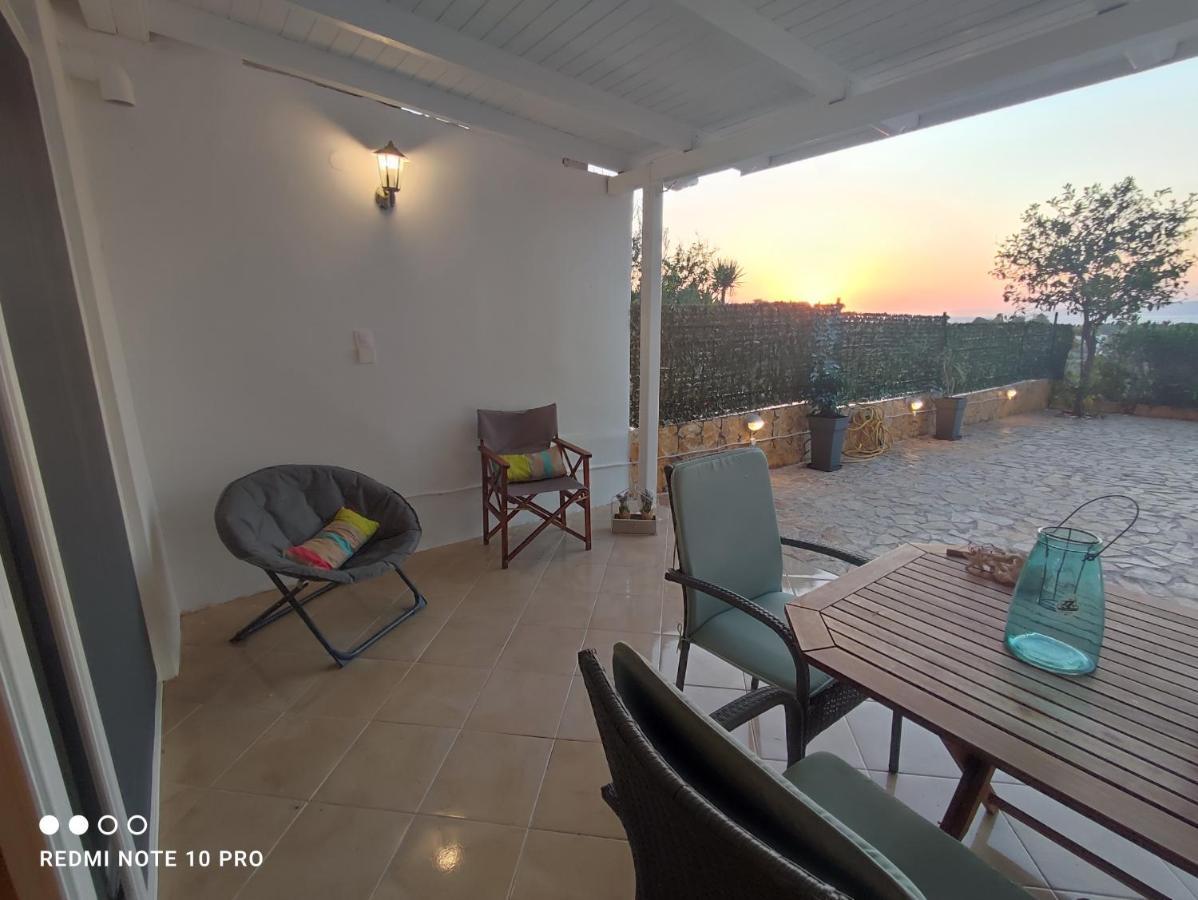 Andrew'S Sunset View Apartment Loutraki  Ngoại thất bức ảnh